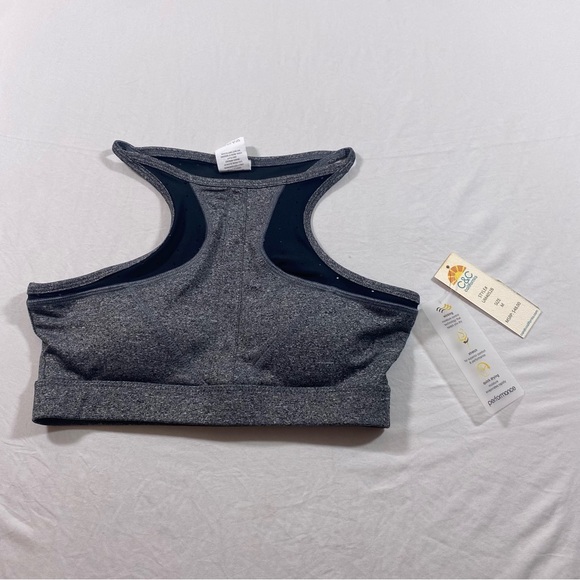 Gray Sports Bra NWT padded  Women’s Medium Nylon Medium Spandex - Picture 1 of 7